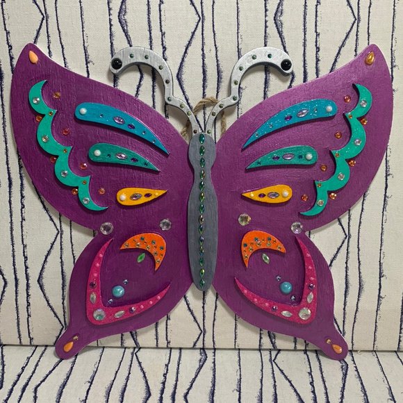 ⭐️#615- Hand Painted Wooden Butterfly - Picture 1 of 8